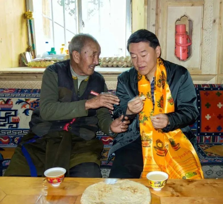 k1体育责任 | 四川k1体育强化“四个引领” 帮扶稻城县麻格同村脱贫奔康